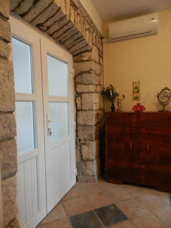 Apartment Deni Lumbarda Quarto foto